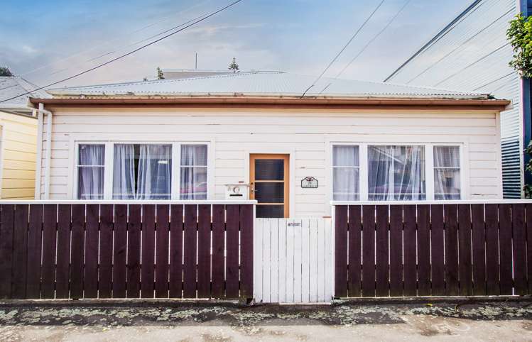 28 Luxford Street Berhampore_24