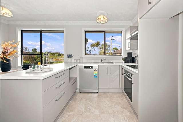 109 Carisbrooke Street Aranui_1