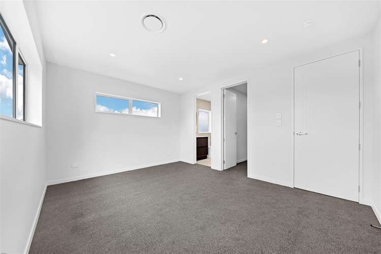 5 Hapukupuku Avenue Beachlands_28