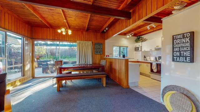 12 Bell Road Pauanui_3