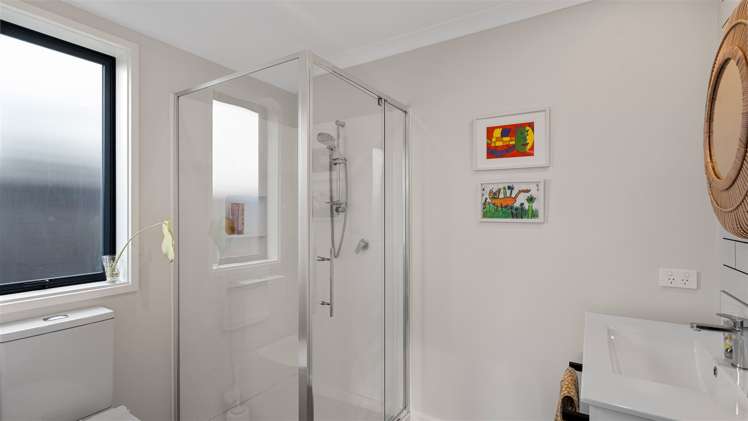 8 Kaiora Drive Papamoa_10