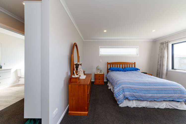 75 Pharazyn Street Feilding_23