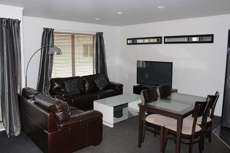 13/8 Rendall Place Eden Terrace_3