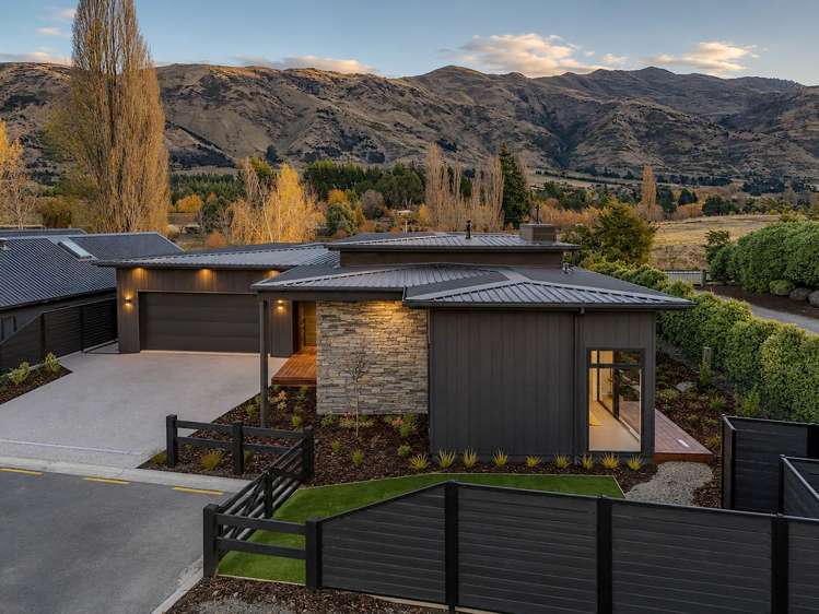 9 Kamana Rise Wanaka_33