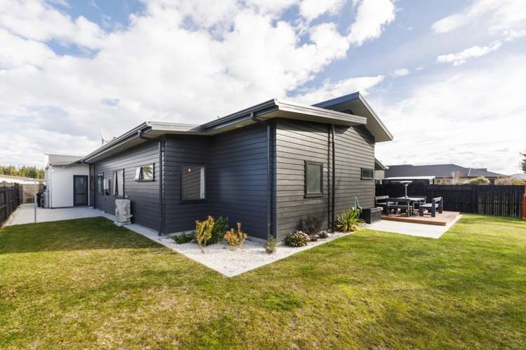28 Sandown Avenue Himatangi Beach_19