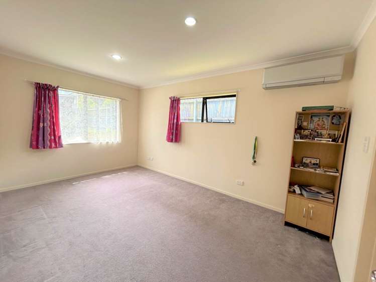 82 Tiverton Road New Windsor_10