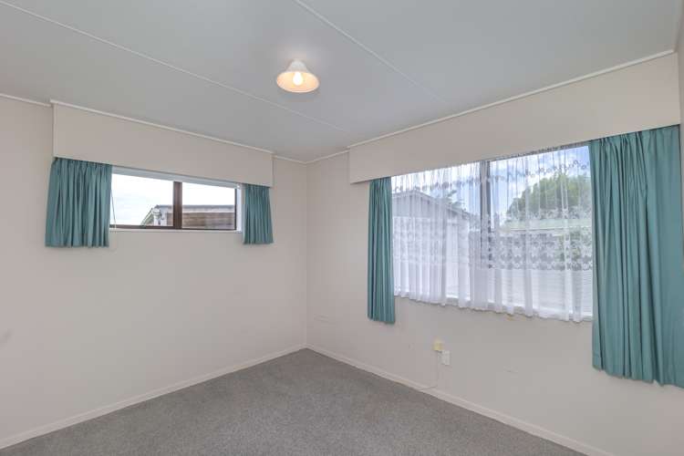 104 Ryder Crescent Levin_8