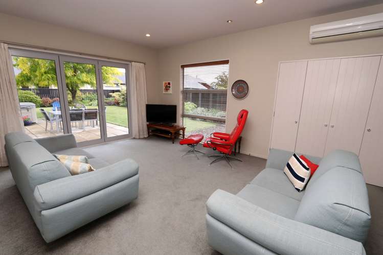 67 Farm Road Allenton_5