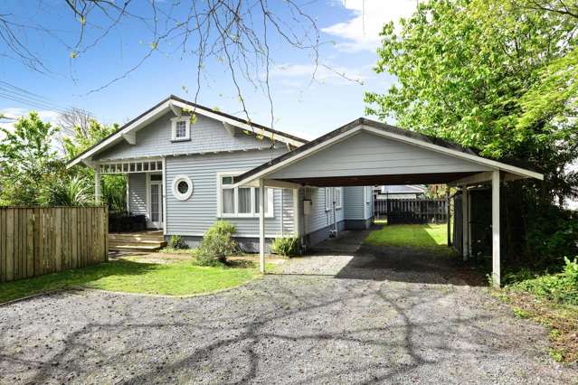 Zoned for HBHS, Walk to CBD