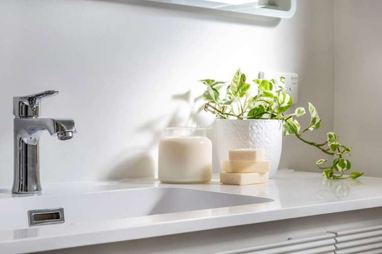 3/18 Holly Street Avondale_15