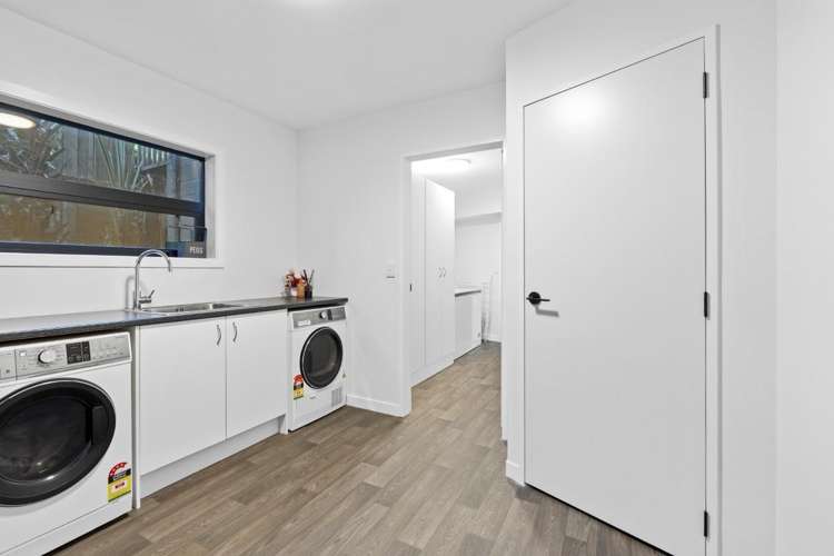 16 Ridge Lane New Plymouth_21