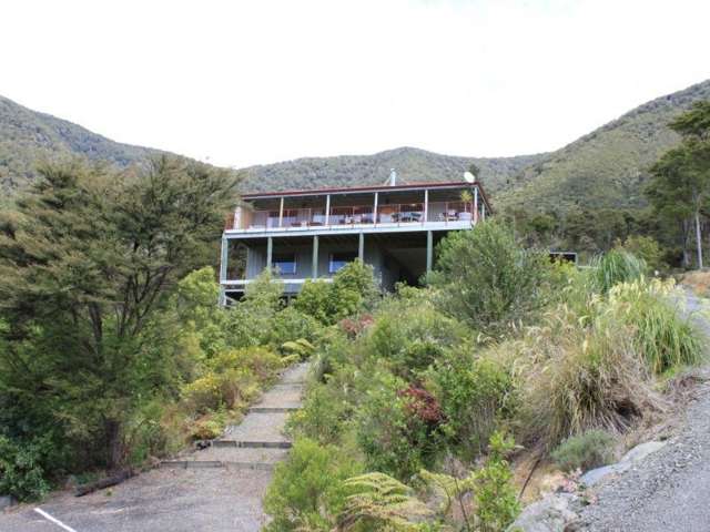 14 Ruataniwha Place Okiwi Bay_1