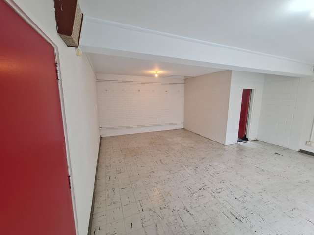 Rear/23 Bay Road Kilbirnie_3