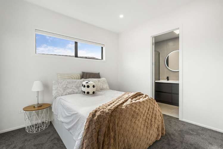 106 Langana Avenue Browns Bay_16