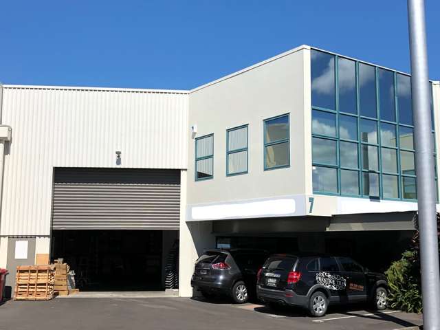 Unit 7, 25 Airborne Road Albany_1