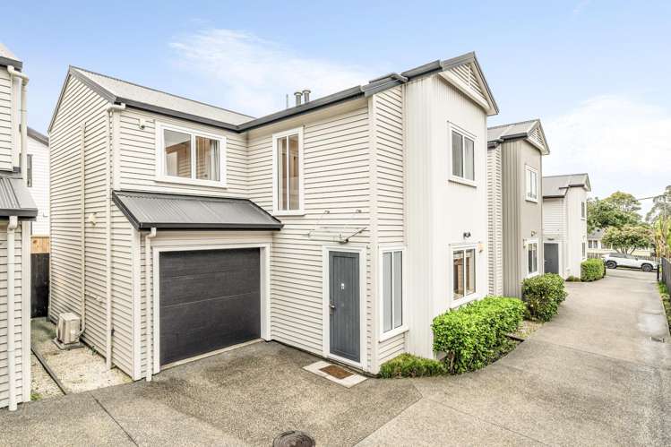 17C Holland Avenue_0