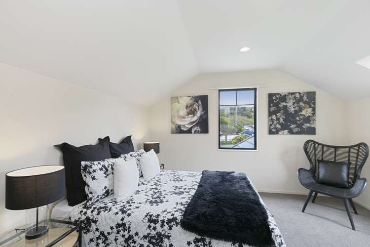 2 Samuel Parnell Road Karori_6