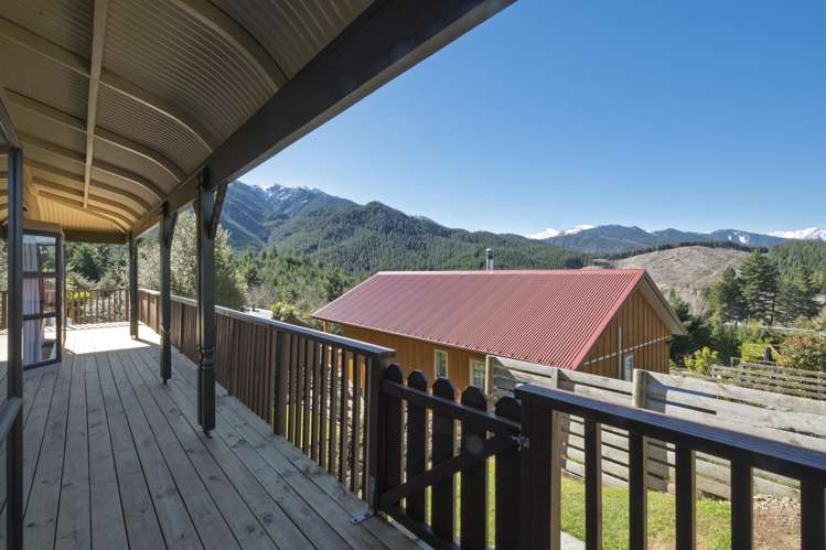 28 Acheron Heights Hanmer Springs_10
