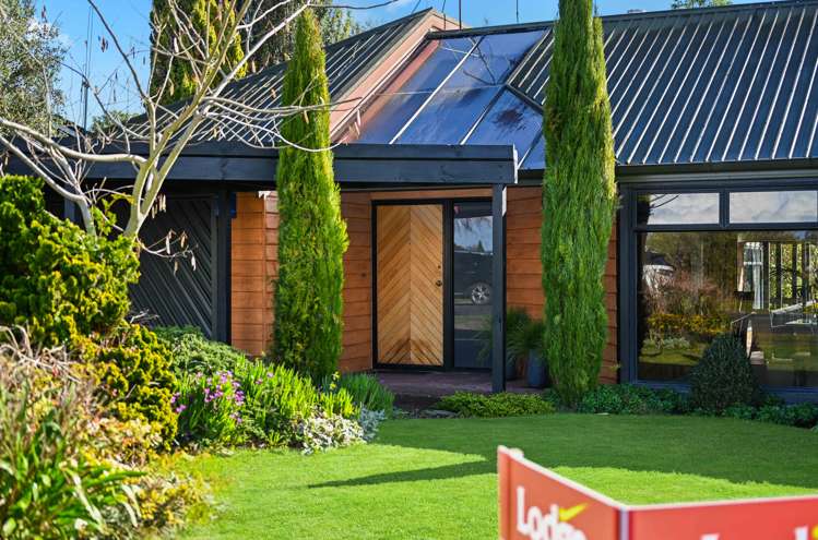 28 Church Road Pukete_21