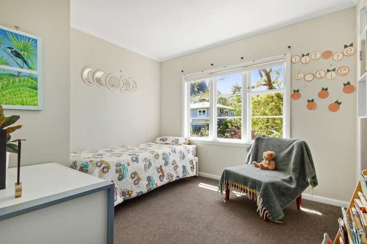 6 Franklyn Road Tawa_13