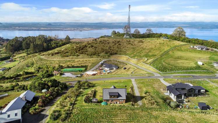 150 Highland Drive Acacia Bay_13