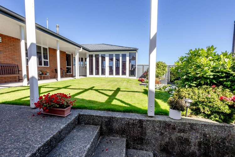 21 Alpine View Hokitika_10