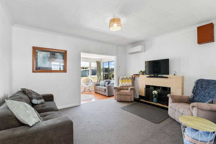 8 Dunnet Street Karitane_5