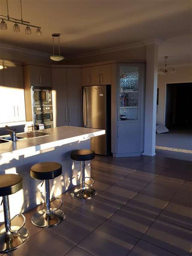 11 Ridgetop Rise Fairhall_4