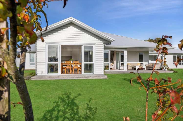 35 Kaimai Drive_1