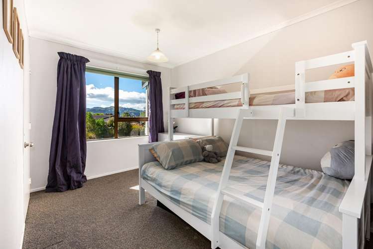 23 James Cook Drive Whitby_25