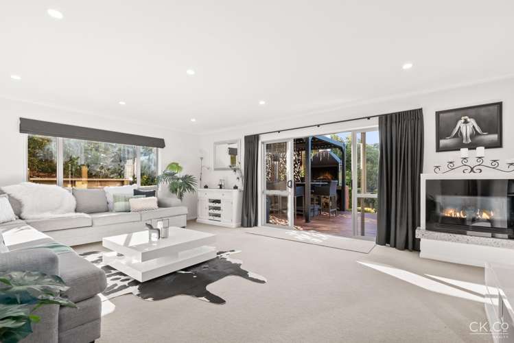 15 Frankie Stevens Place Riverstone Terraces_3