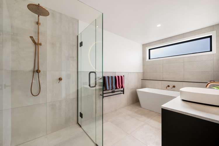 12 Pounamu Avenue Wanaka_12