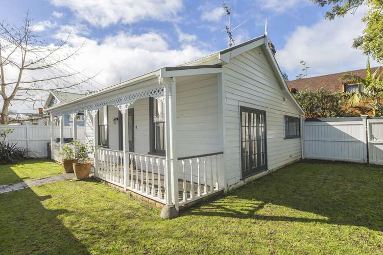 10a Matipo Street Mount Eden_13