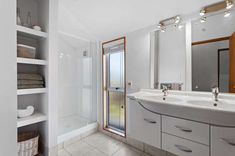 18 Pyatt Place Redwood_9