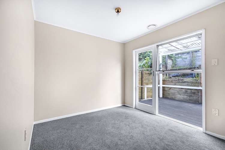 12 Phoenix Place Dinsdale_10