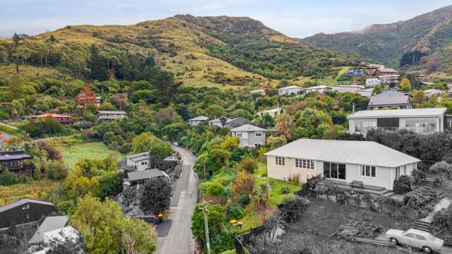 2 Upham Terrace Lyttelton_1