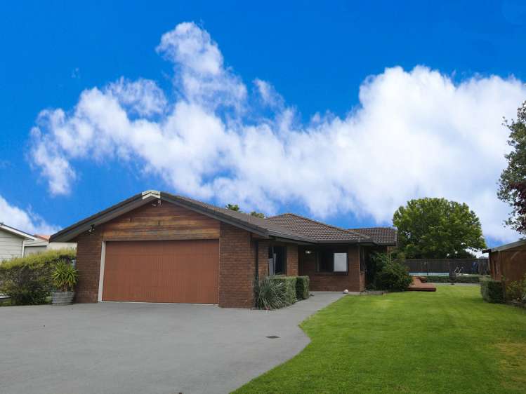 82 Thames Road Paeroa_1