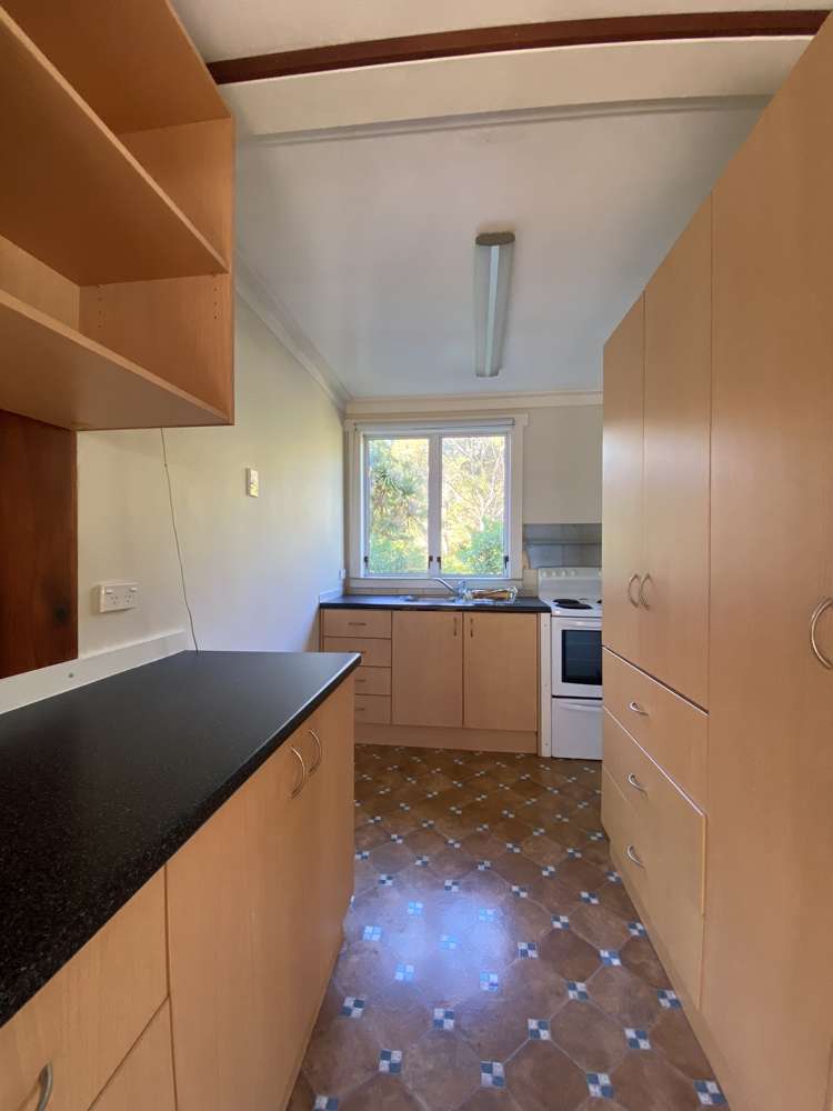 1314 Huia Road Huia_5