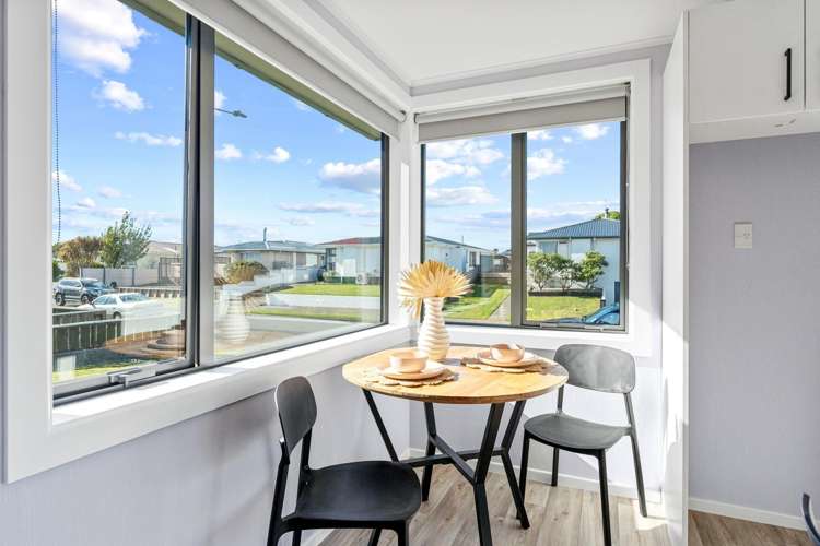 58 Conway Crescent Glengarry_10