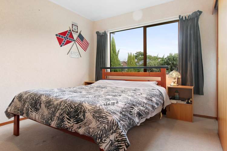 10 Fairbanks Place Glendene_12