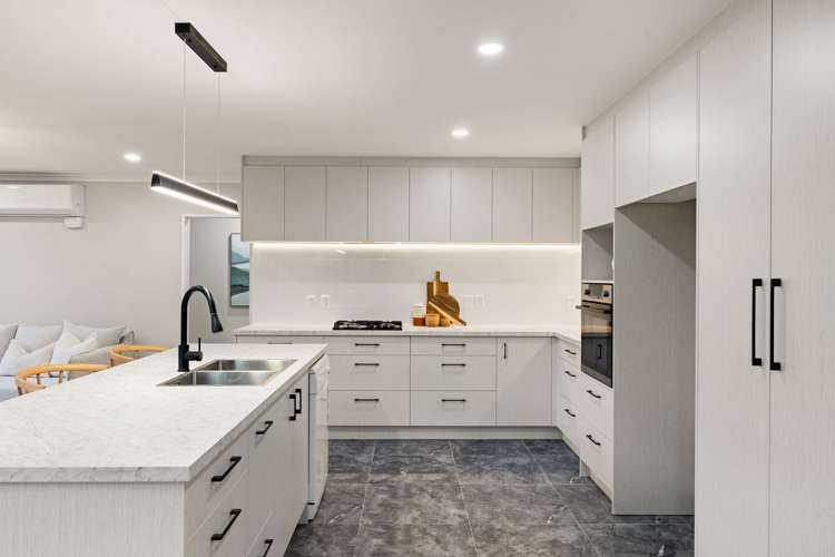 5 Belgrave Court Huntington_5