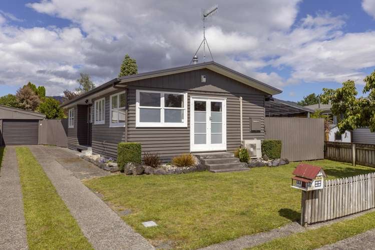 35 Patikura Place Turangi_20