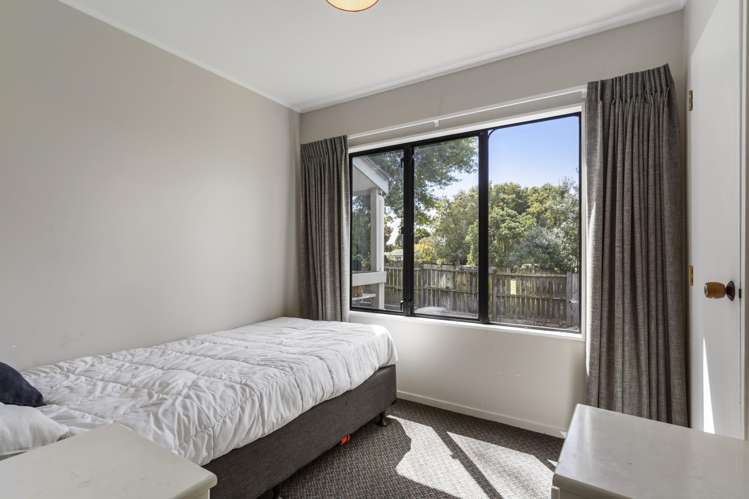 17 Oakmont Place Wattle Downs_11