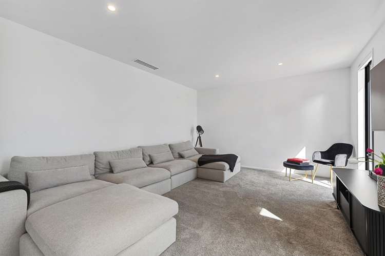 130 Verdeco Boulevard Lincoln_13