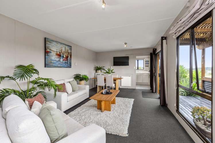 20A Violet Street Raglan_2