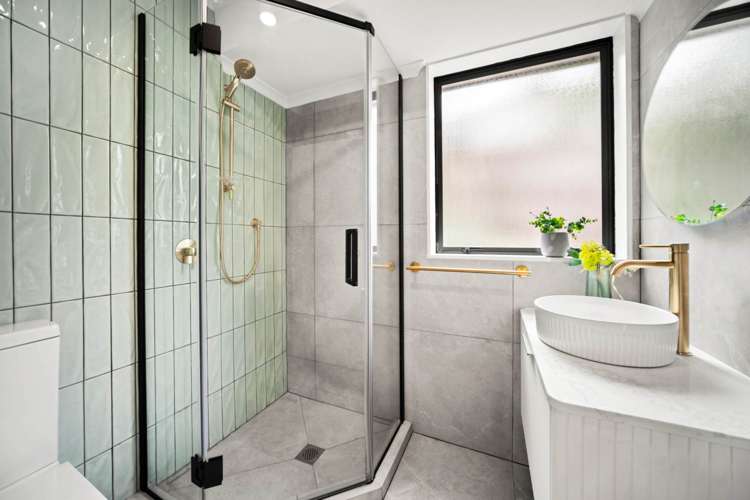 42 Savoy Road Orewa_14