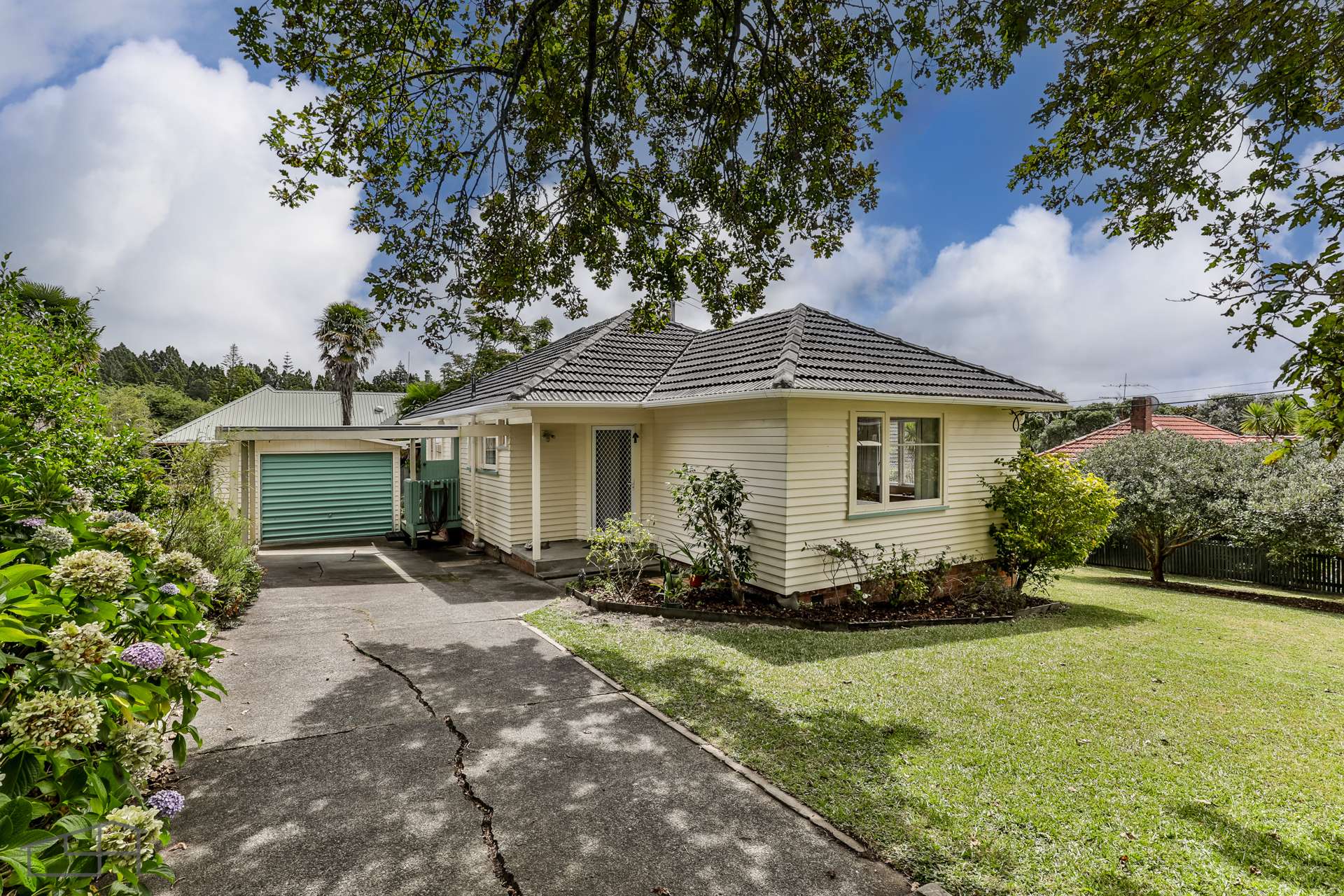 1/171 Atkinson Road Titirangi_0