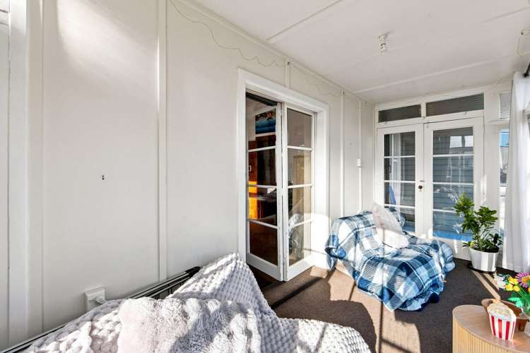 152 Lincoln Road Addington_12
