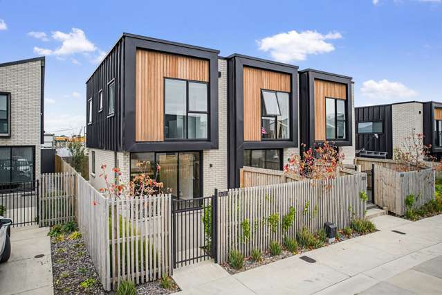 Ready Now – Sharp Buying in Addington