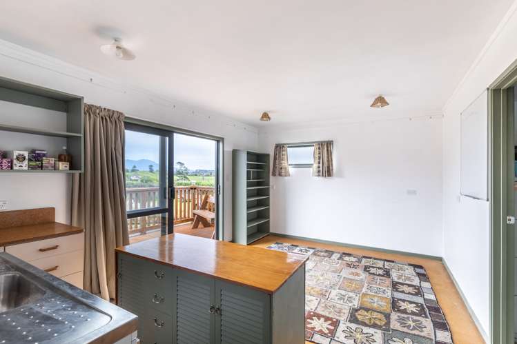 347 Henwood Road Hillsborough_25